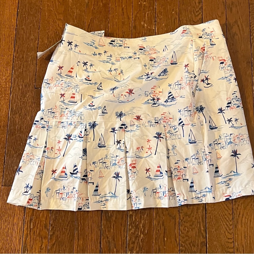 IZOD Gold Skort size 6,SPF 15,NWT
